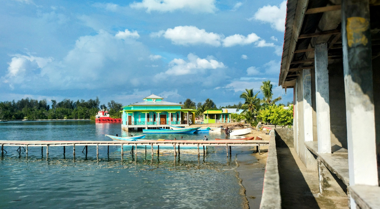 Gumumae Beach Village